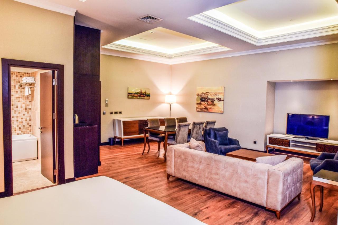 Ramada By Wyndham Merter Готель 5*
