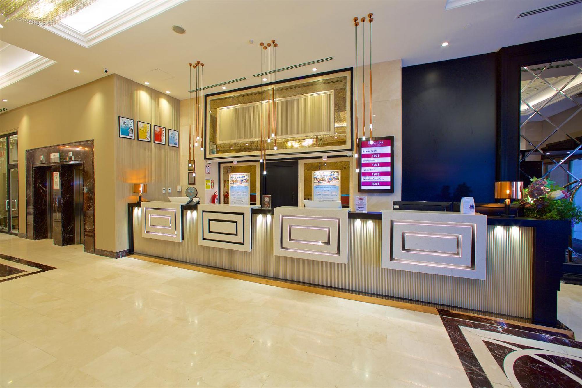 מלון Ramada By Wyndham Merter 5*