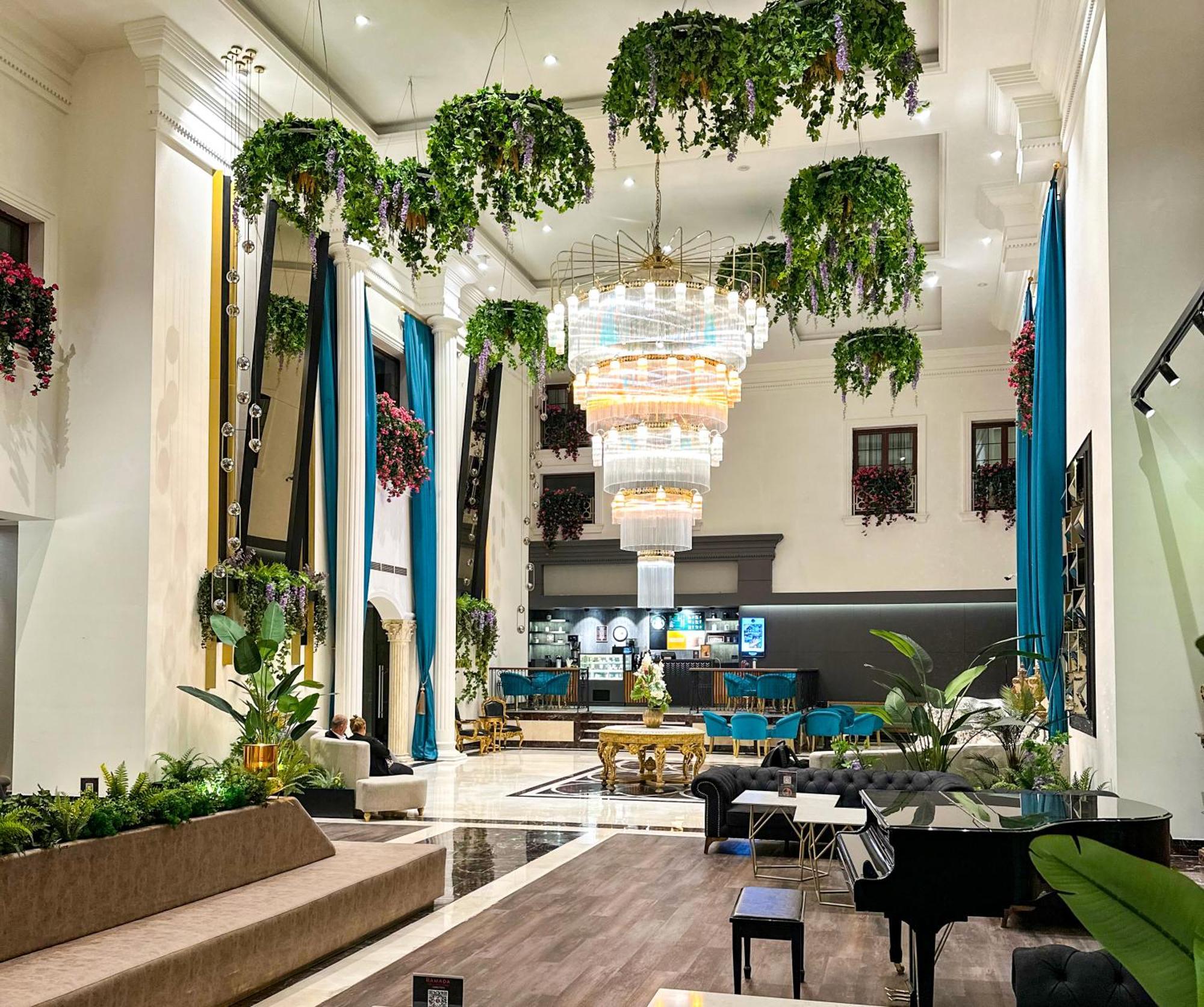 Ramada By Wyndham Merter Готель 5*